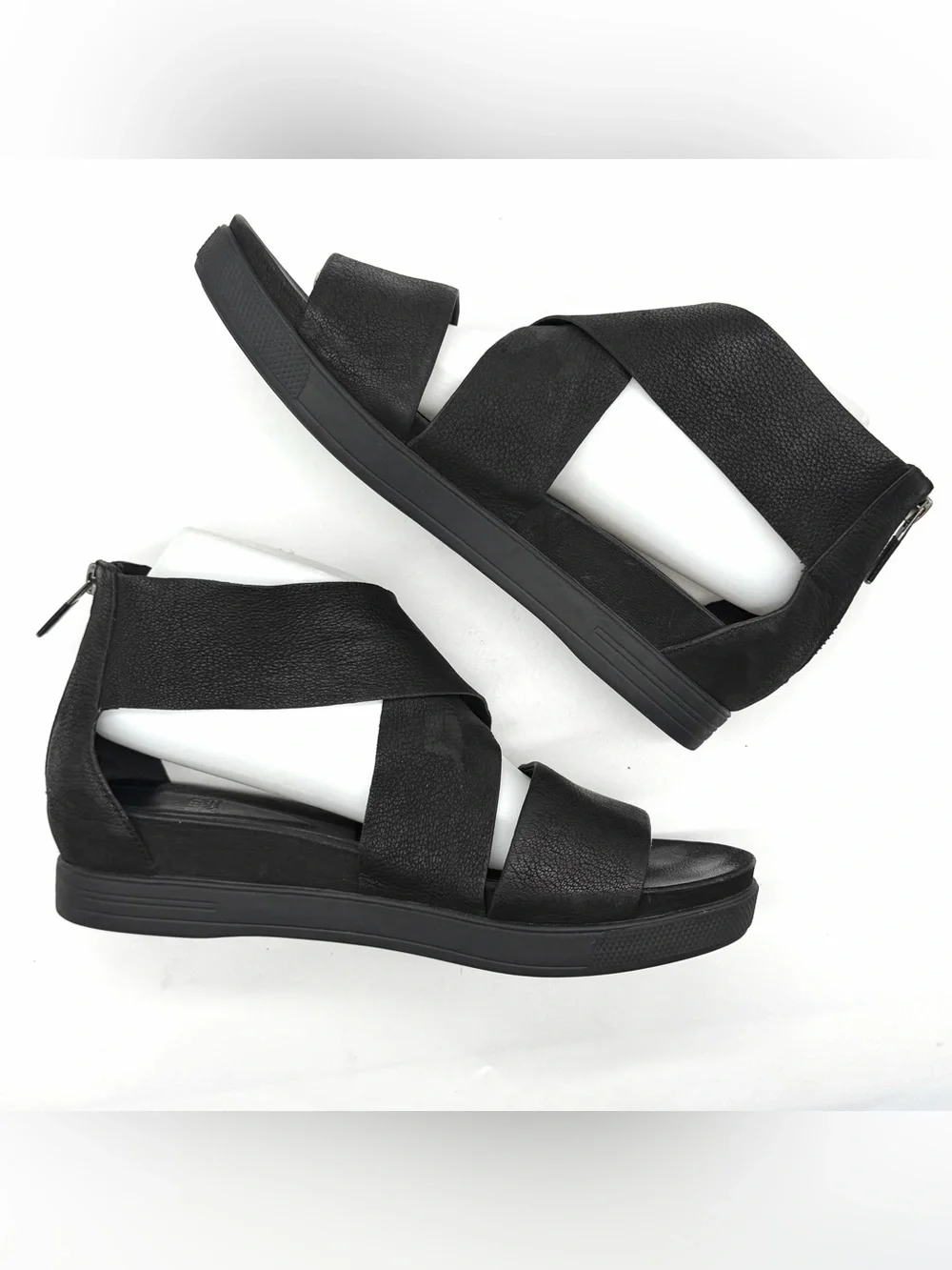 Eileen Fisher Womens Size 10 Sandals Sport Platform Cross Strap Rear Zip Black